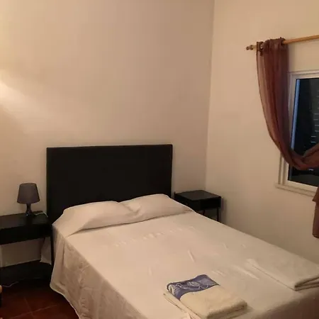 בית נופש Moradia Centro אודסש
